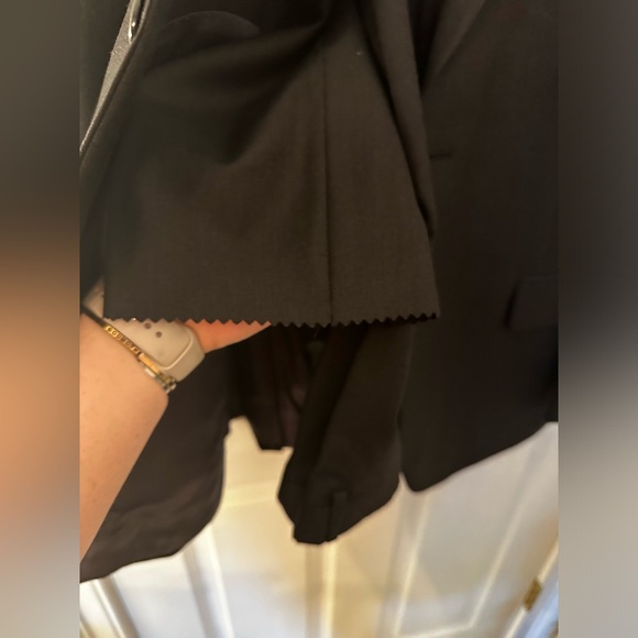 Jos A Banks Charcoal Suit- 46R/40W- Brand new - Picture 9 of 11